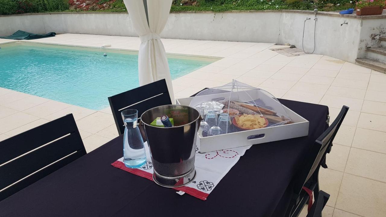 Appartement Le Peyroutet à Cazaux-Villecomtal Extérieur photo